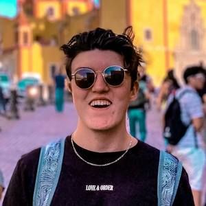 Meet your Posher, Ben